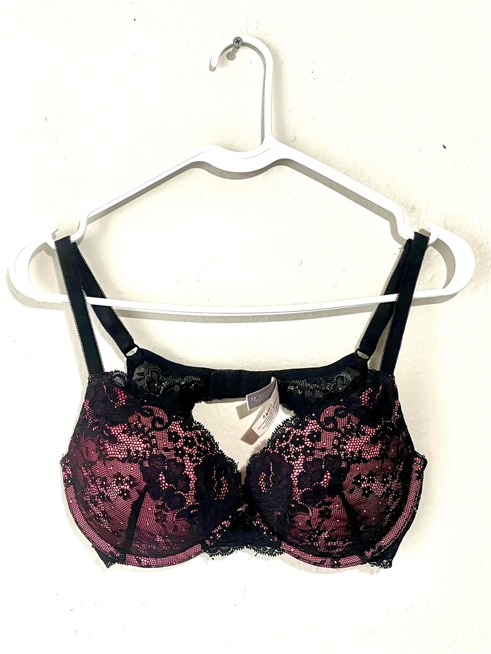 Victoria's Secret Dream Angels Push-Up Bra Black Pink Underwire 36C Lace